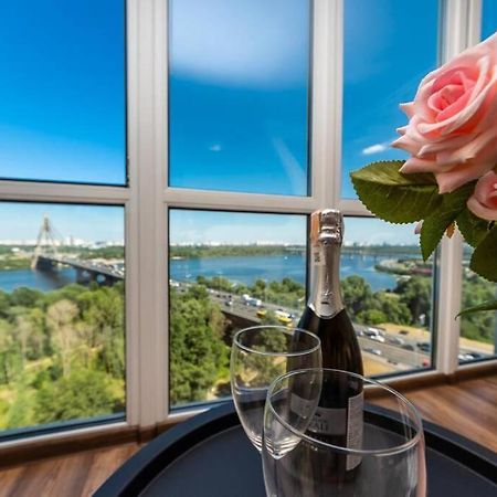 Apartments With Crazy Panoramic View Of The Dniepr Kiev Exterior foto