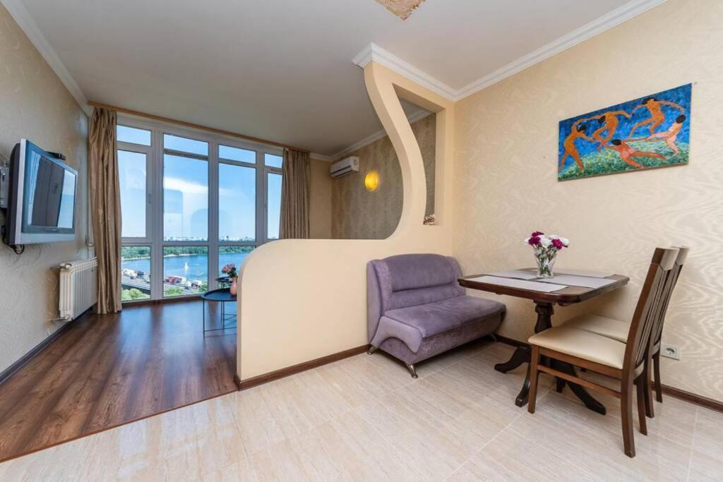 Apartments With Crazy Panoramic View Of The Dniepr Kiev Exterior foto
