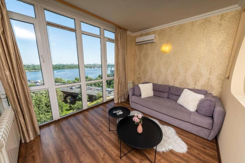 Apartments With Crazy Panoramic View Of The Dniepr Kiev Exterior foto